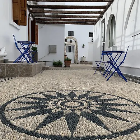 Pals